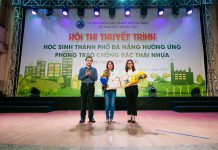 Coca-Cola Vietnam and C.F.C Vietnam were awarded certificate for contributions of clean water and environmental protection in Danang’s education